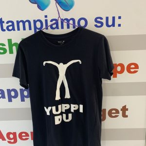 T-Shirt da donna, colore nera, stampa Yuppi DU
